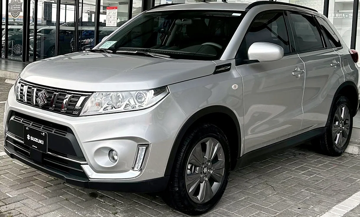 2024 Suzuki Vitara rental vehicle