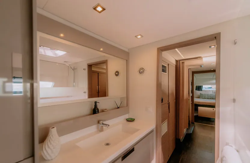 Elba 45 Luxury Catamaran — photo 2