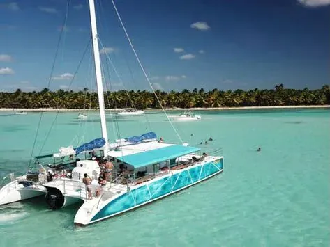 Large-capacity private catamaran in Guanacaste — photo 2