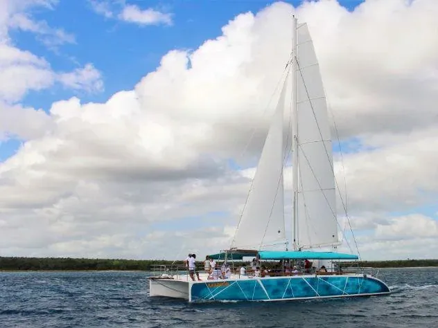 Large-capacity private catamaran in Guanacaste — photo 4
